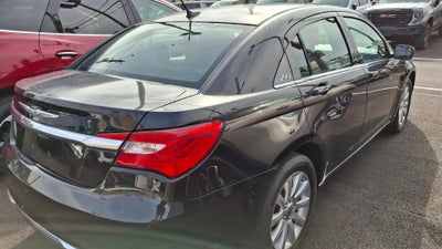 2013 Chrysler 200 Touring