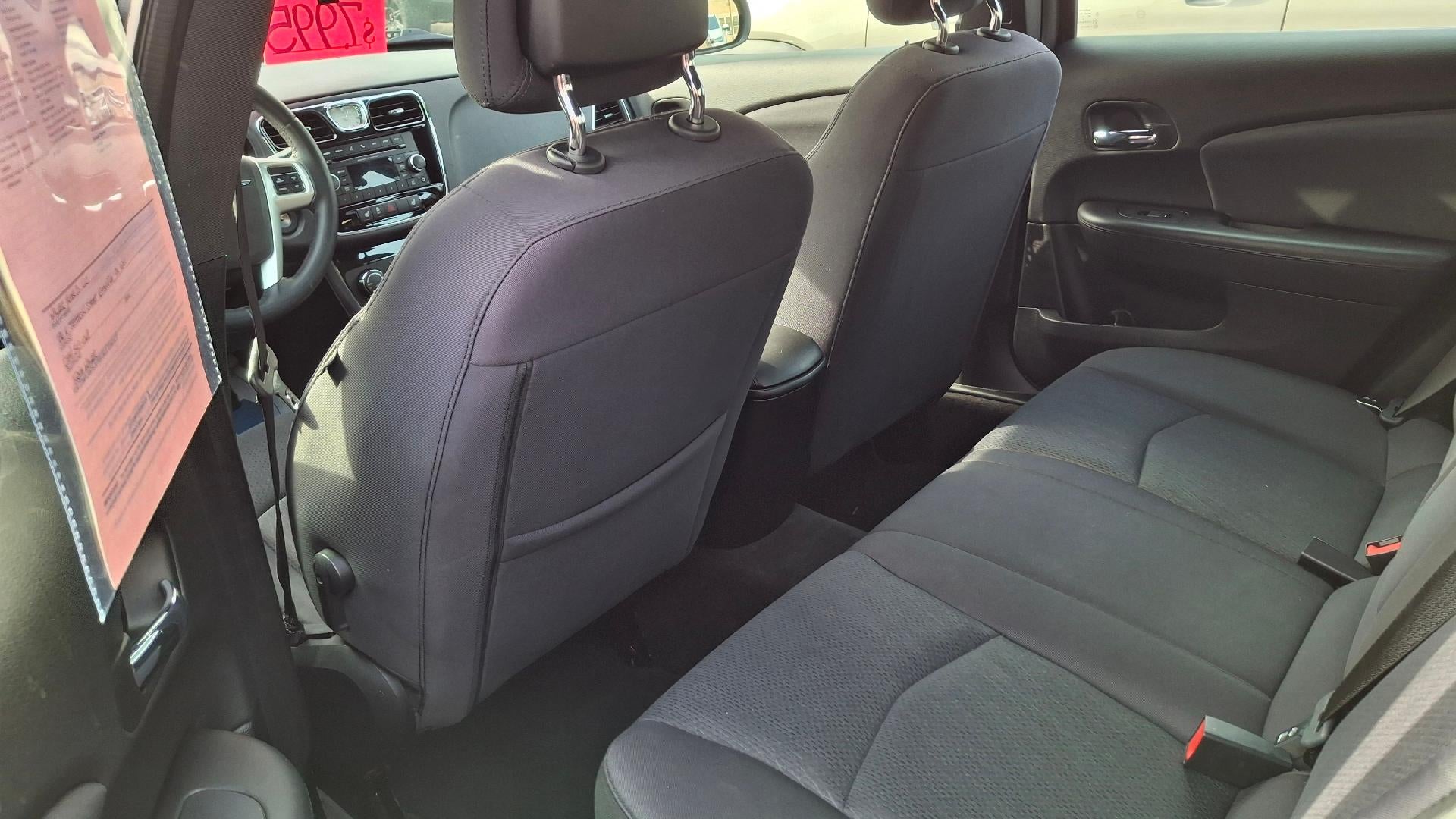 2013 Chrysler 200 Touring