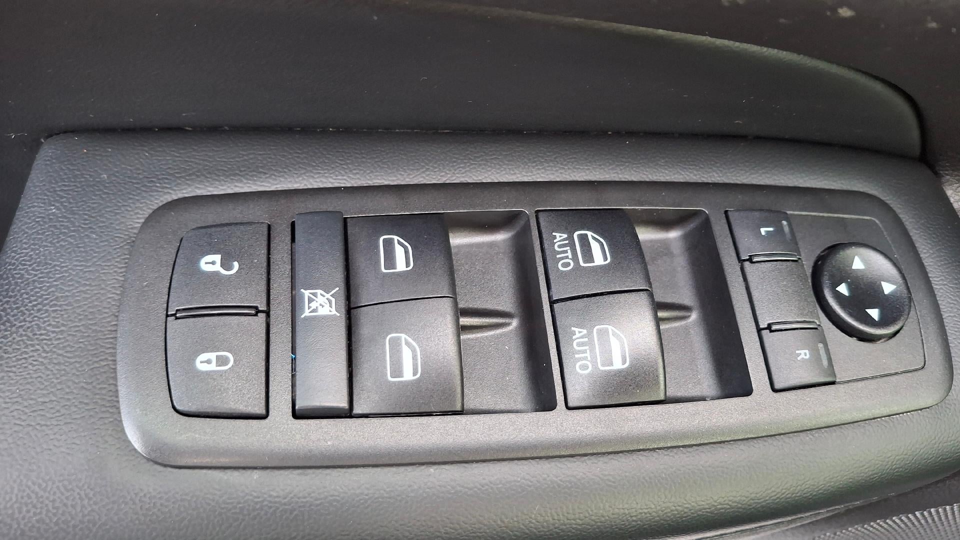 2021 Jeep Grand Cherokee Laredo X 4x4