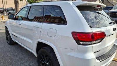2021 Jeep Grand Cherokee Laredo X 4x4