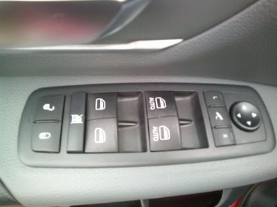 2020 RAM 1500 Big Horn Crew Cab 4x4 5'7" Box