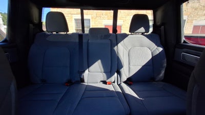 2023 RAM 1500 Big Horn Crew Cab 4x4 5'7" Box