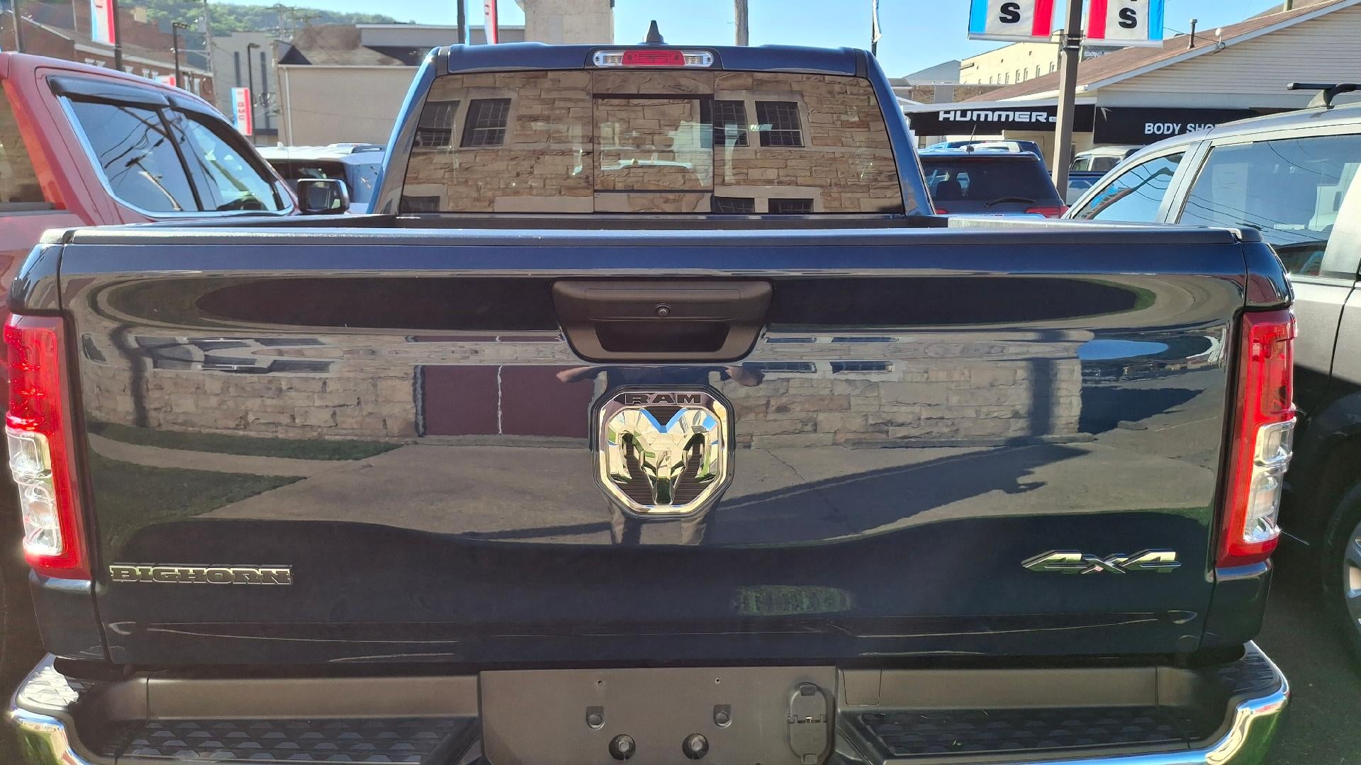 2023 RAM 1500 Big Horn Crew Cab 4x4 5'7" Box