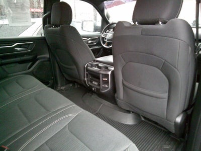 2020 RAM 1500 Big Horn Crew Cab 4x4 5'7" Box