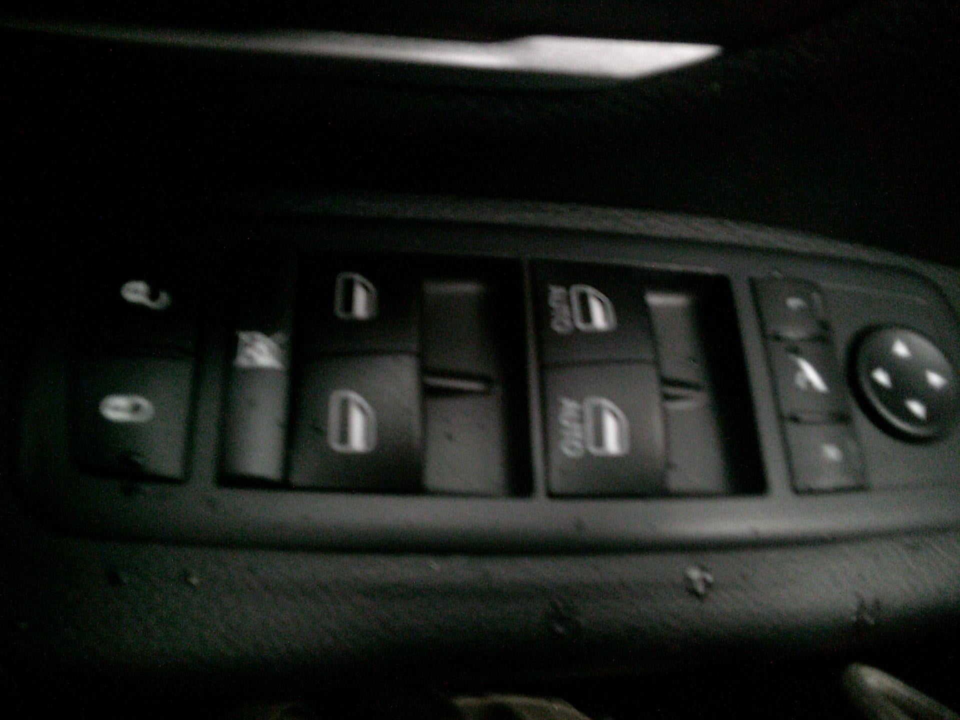 2020 RAM 1500 Big Horn Crew Cab 4x4 5'7" Box