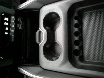 2020 RAM 1500 Big Horn Crew Cab 4x4 5'7" Box