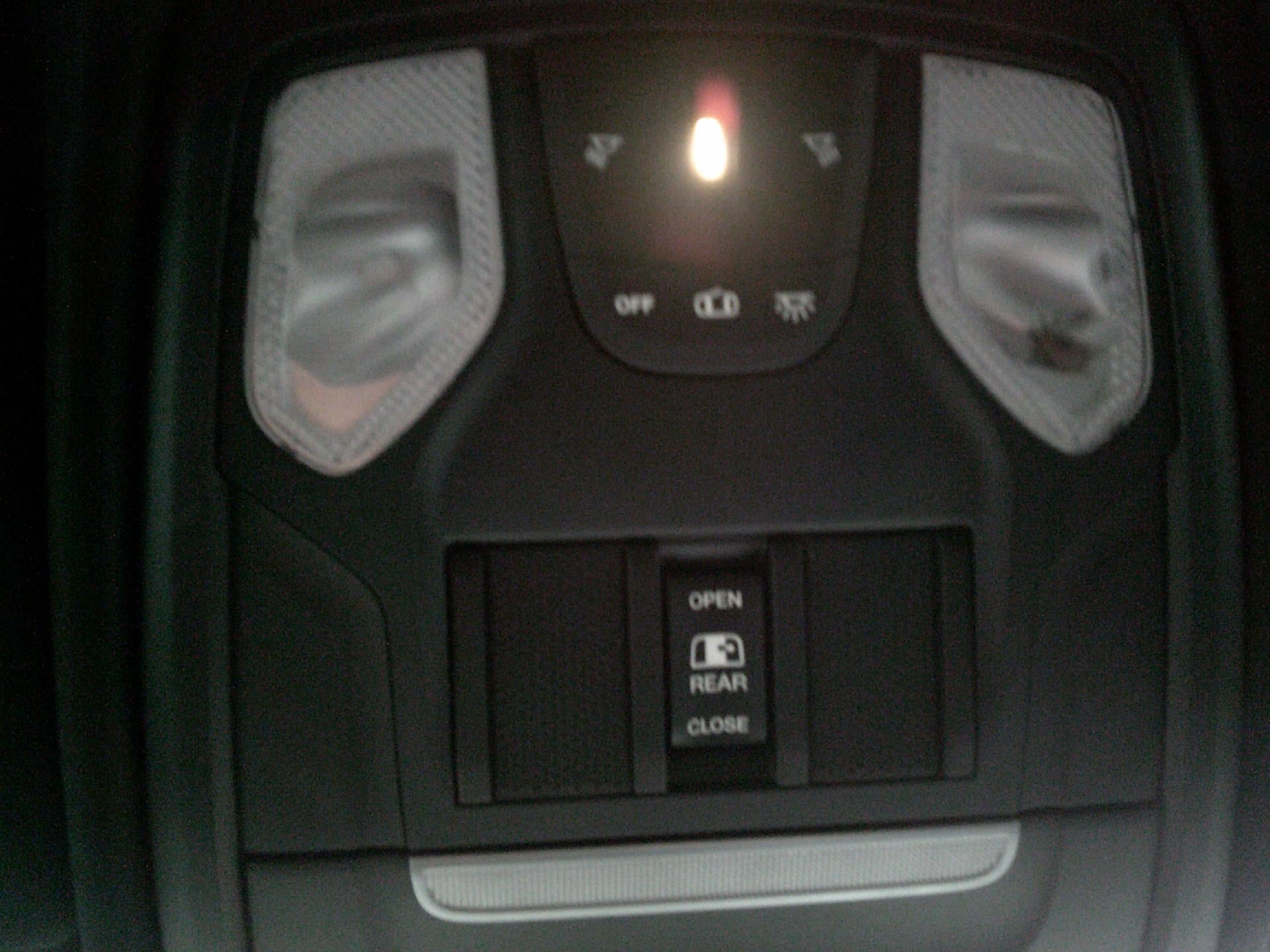 2020 RAM 1500 Big Horn Crew Cab 4x4 5'7" Box