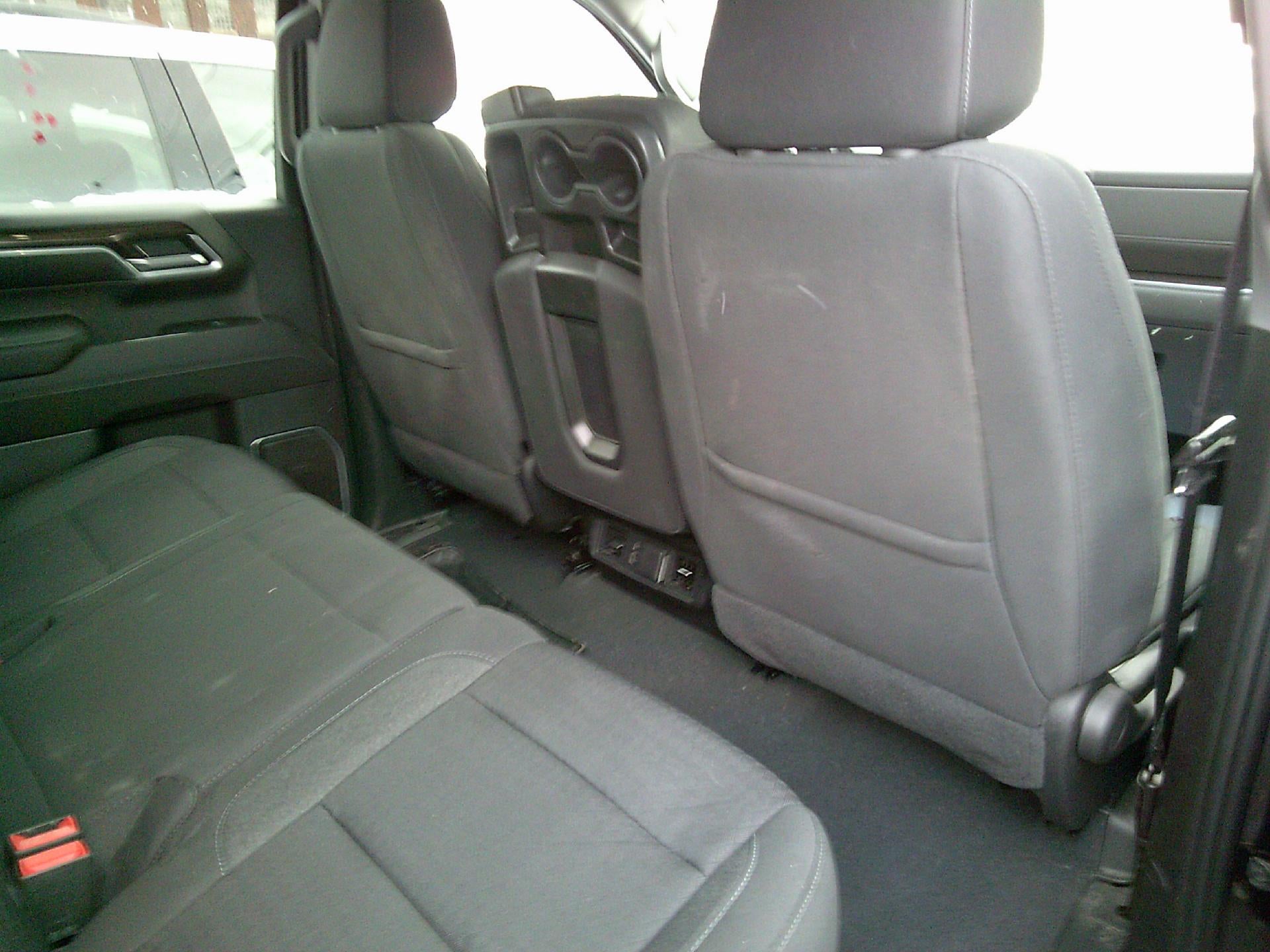 2022 Chevrolet Silverado 1500 LT (2FL)