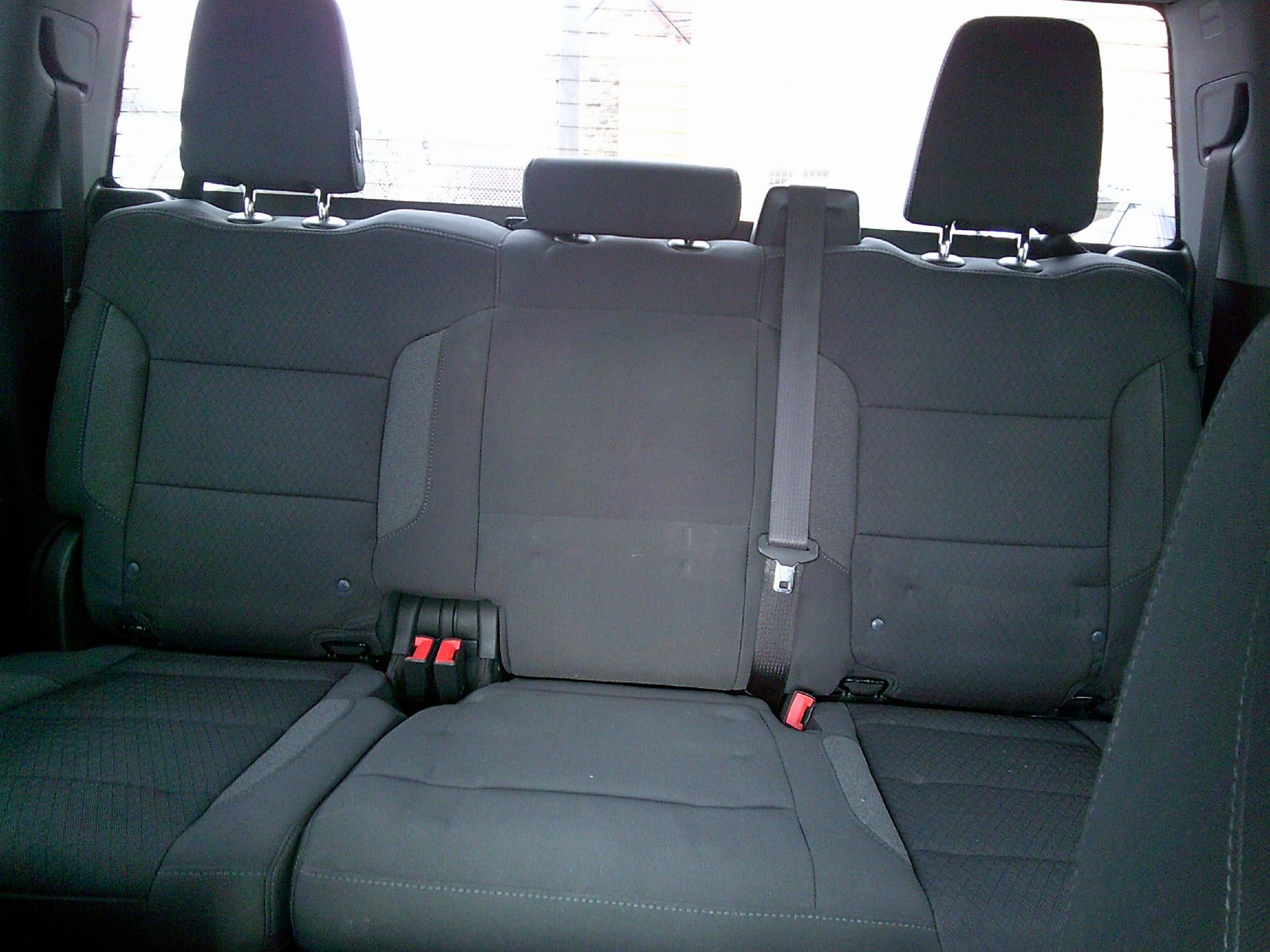 2022 Chevrolet Silverado 1500 LT (2FL)