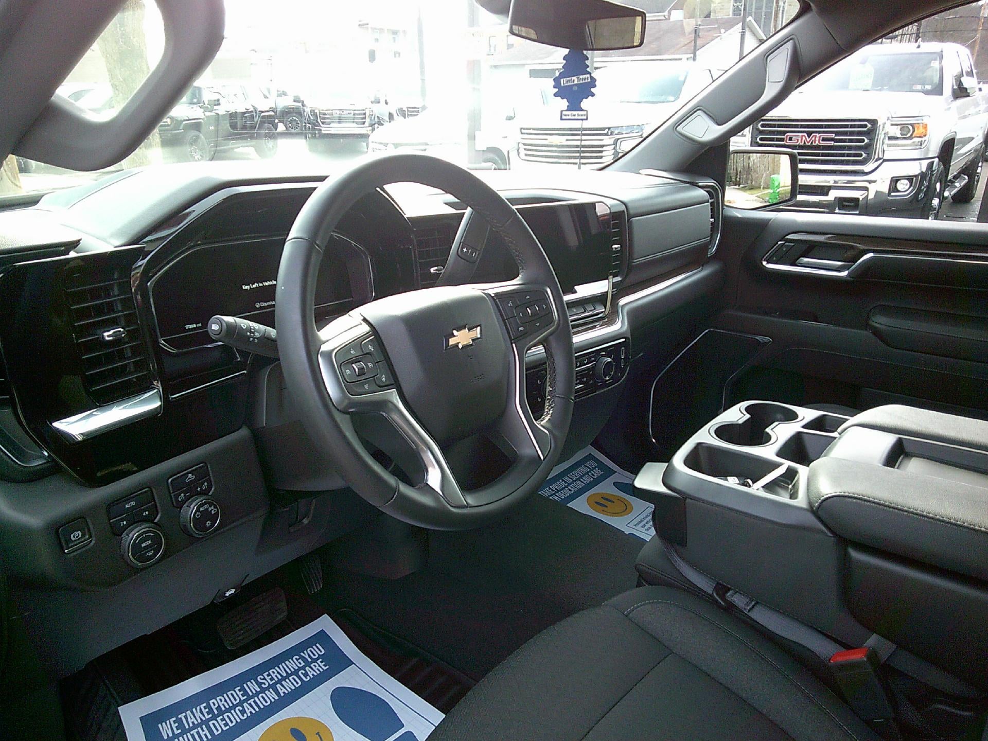 2024 Chevrolet Silverado 1500 LT (2FL)