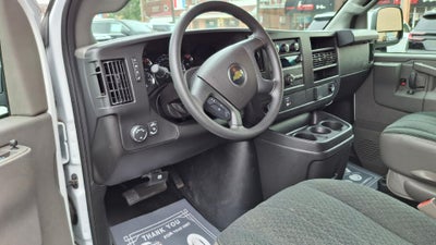 2025 Chevrolet Express Cargo WT