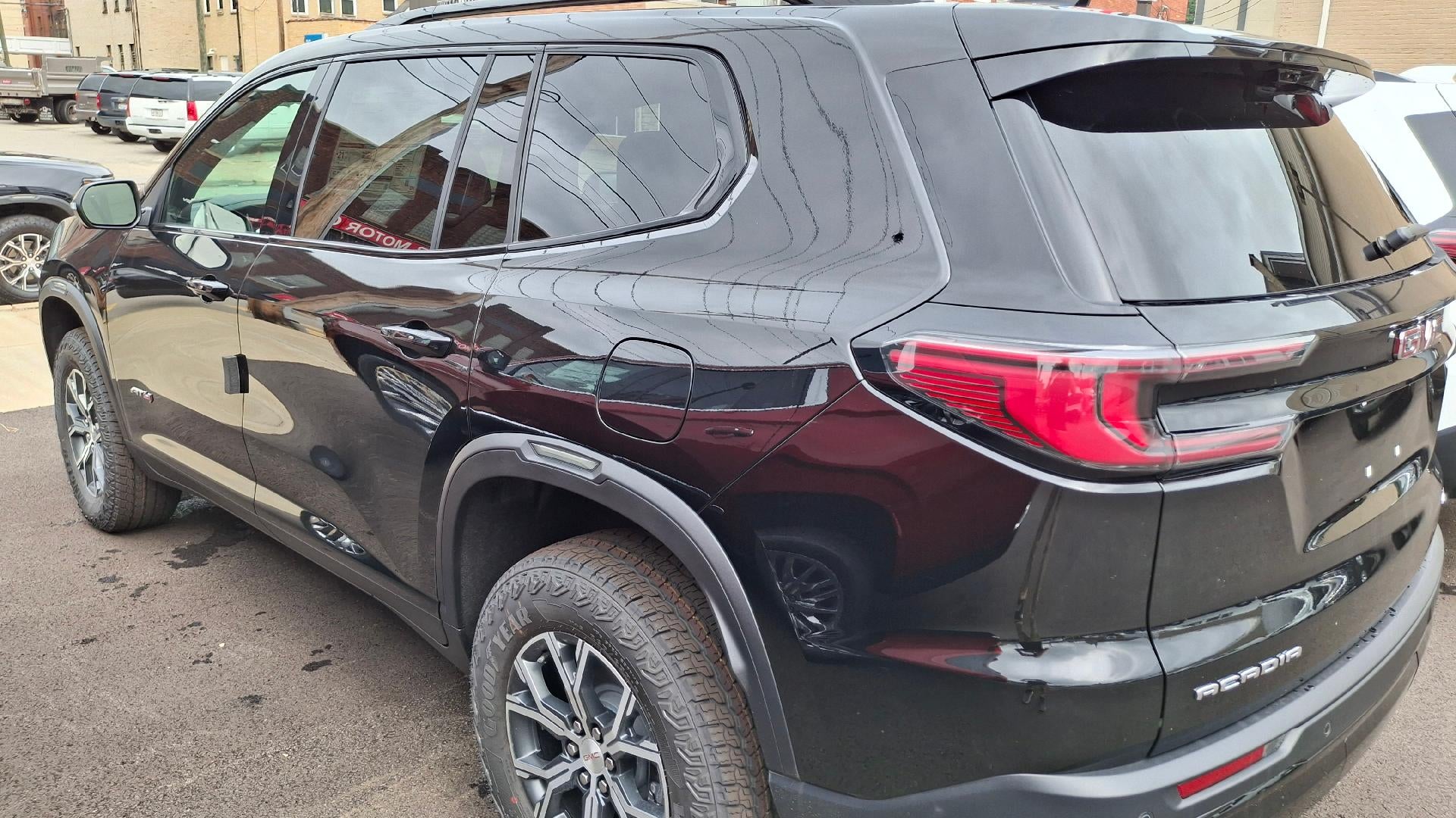 2027 GMC Acadia AT4