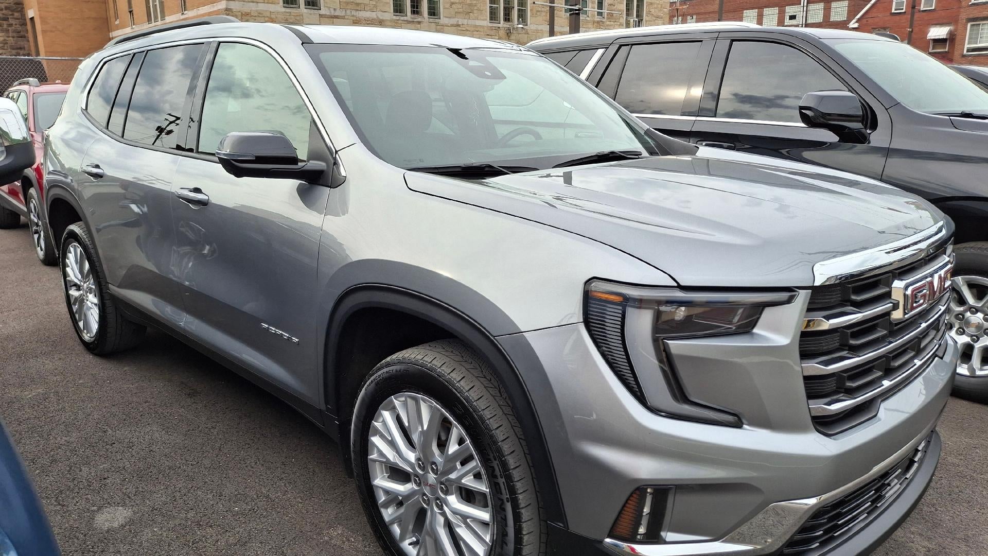 2024 GMC Acadia Elevation AWD's photo