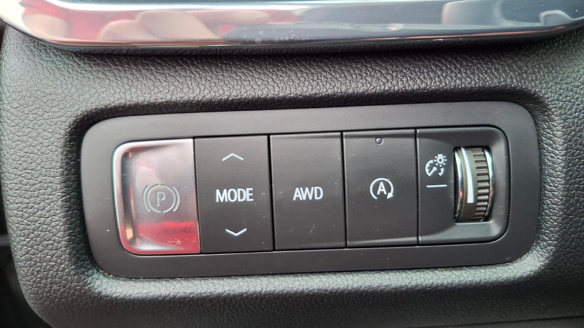 2024 GMC Acadia Elevation