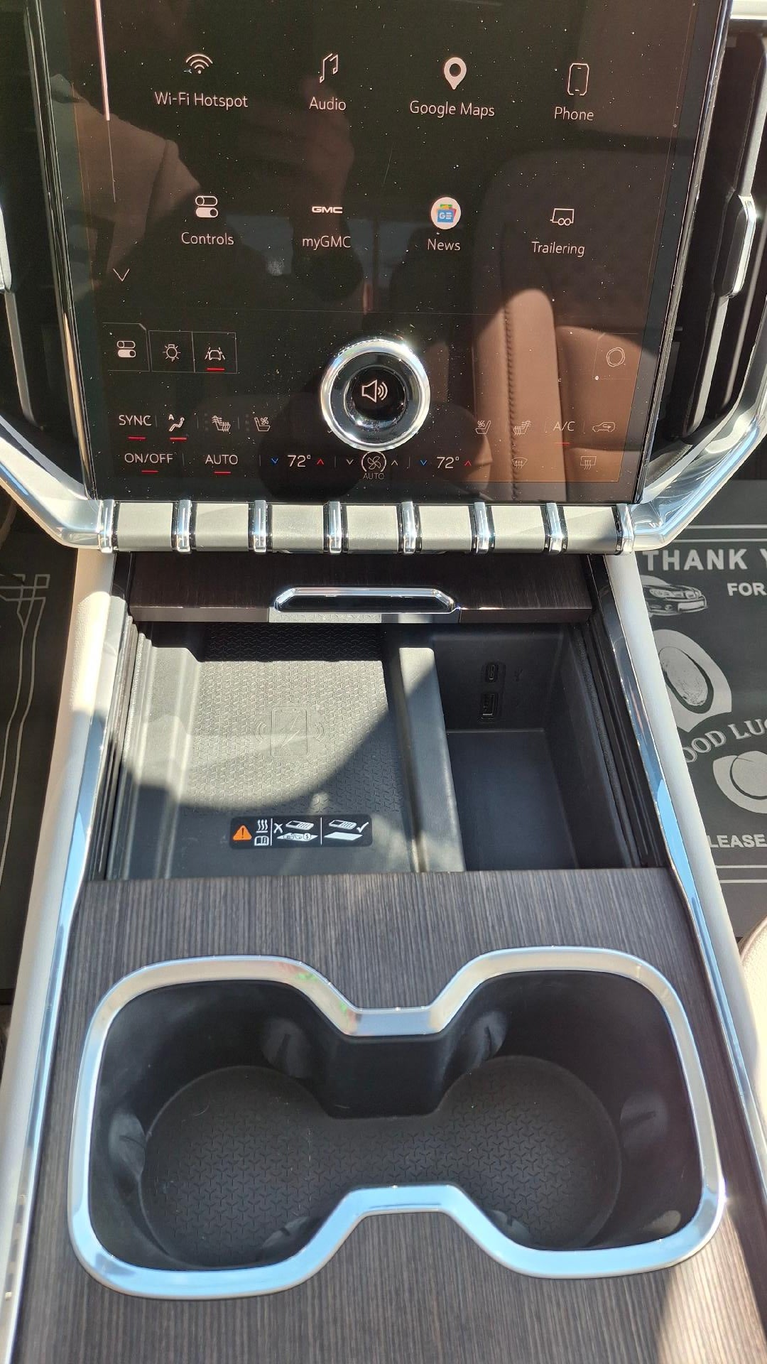 2024 GMC Acadia Denali