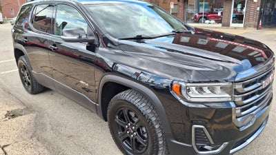 2023 GMC Acadia AT4