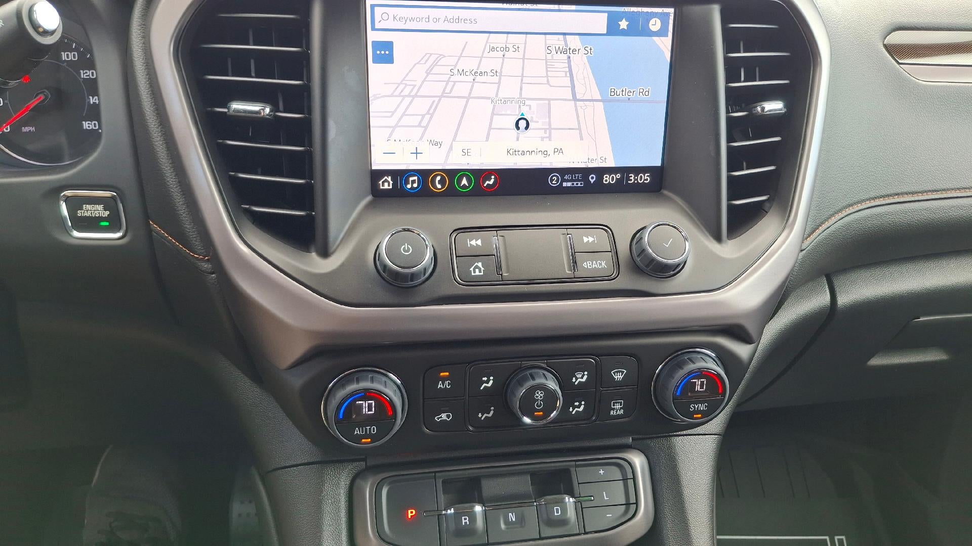 2023 GMC Acadia AT4