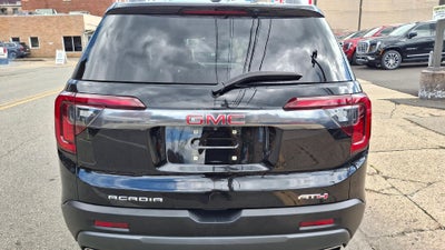 2023 GMC Acadia AT4