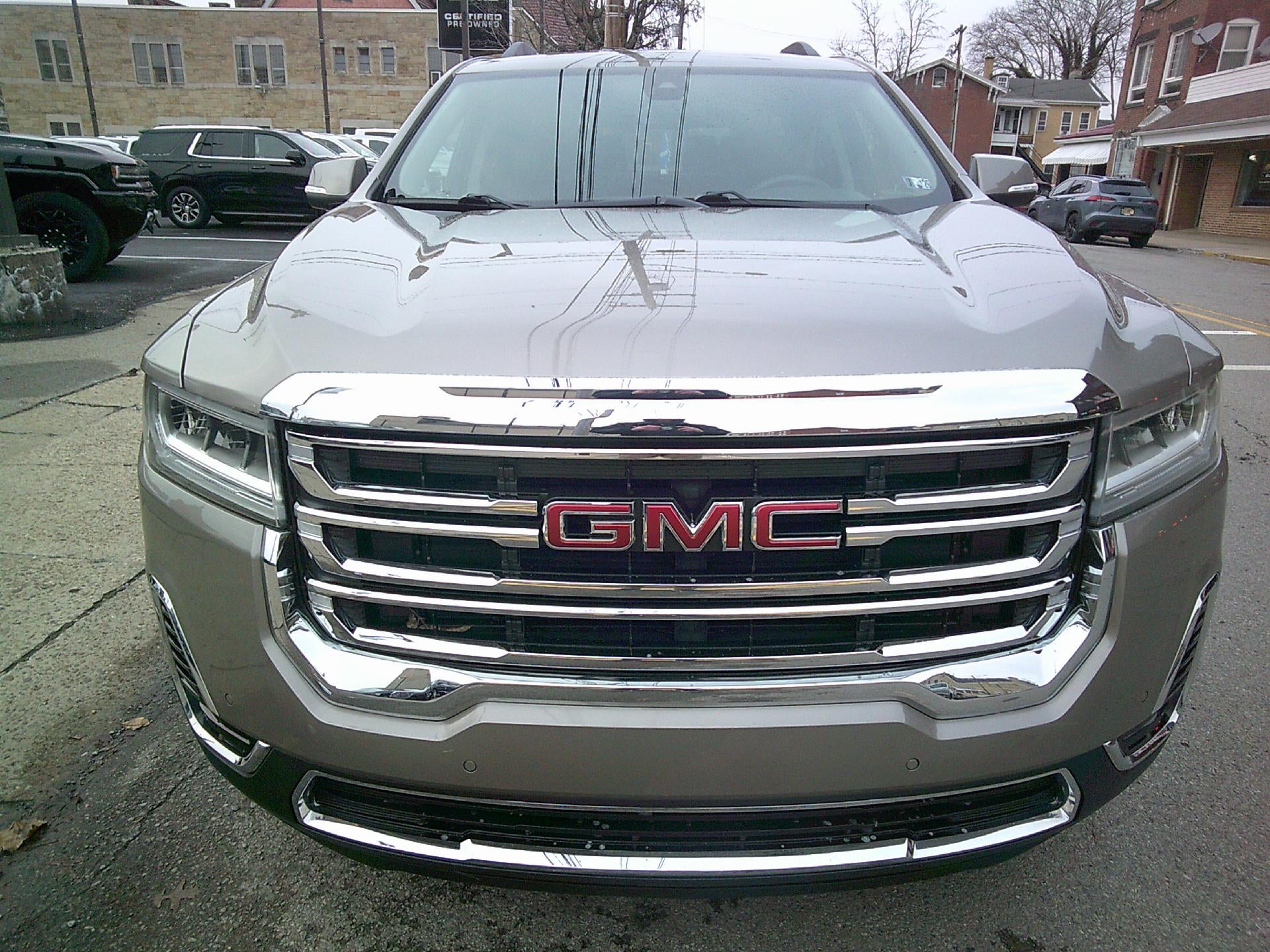 2022 GMC Acadia SLE
