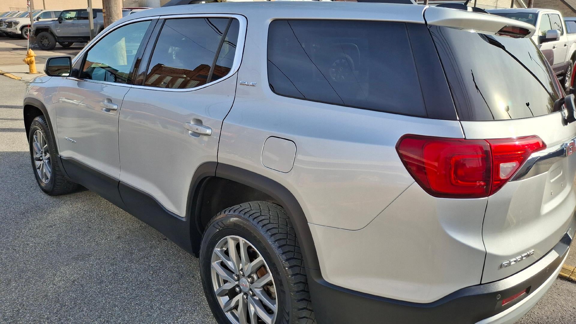 2018 GMC Acadia SLE