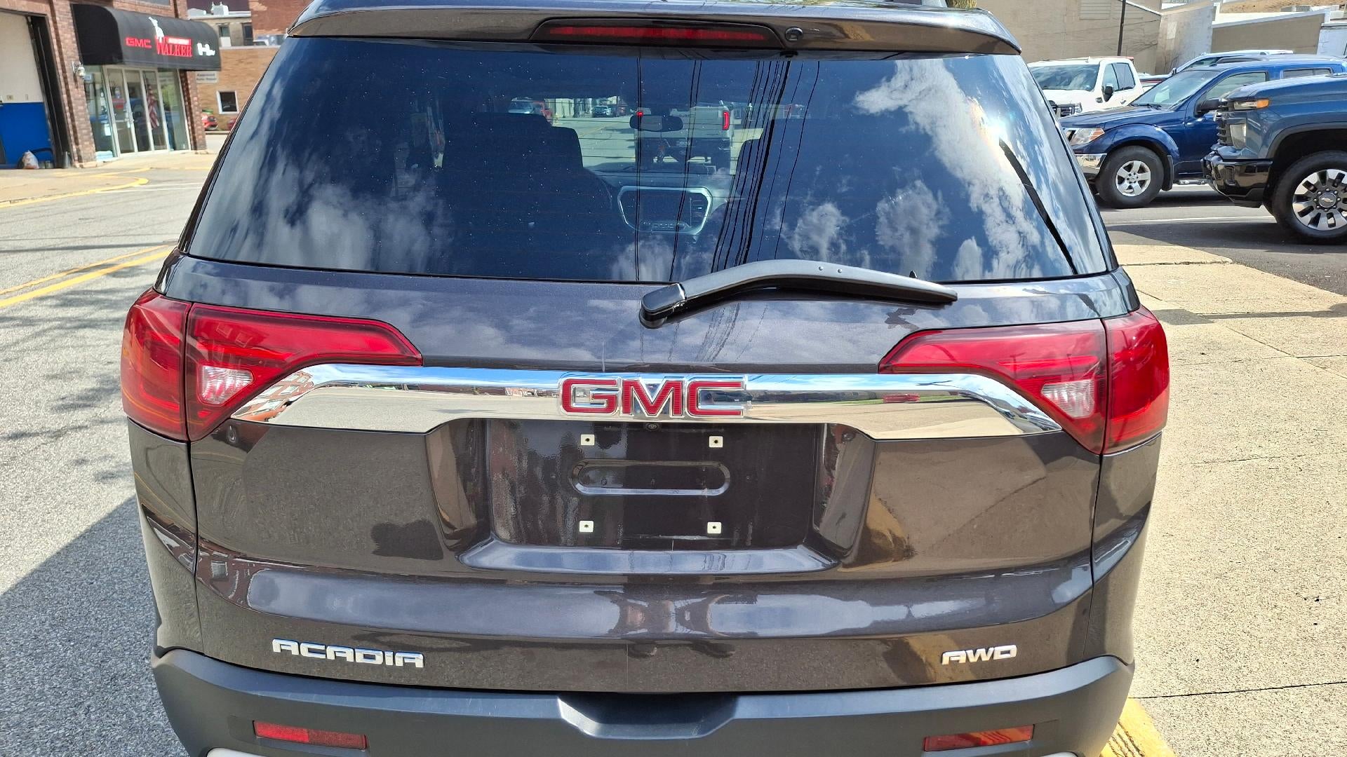 2018 GMC Acadia SLE