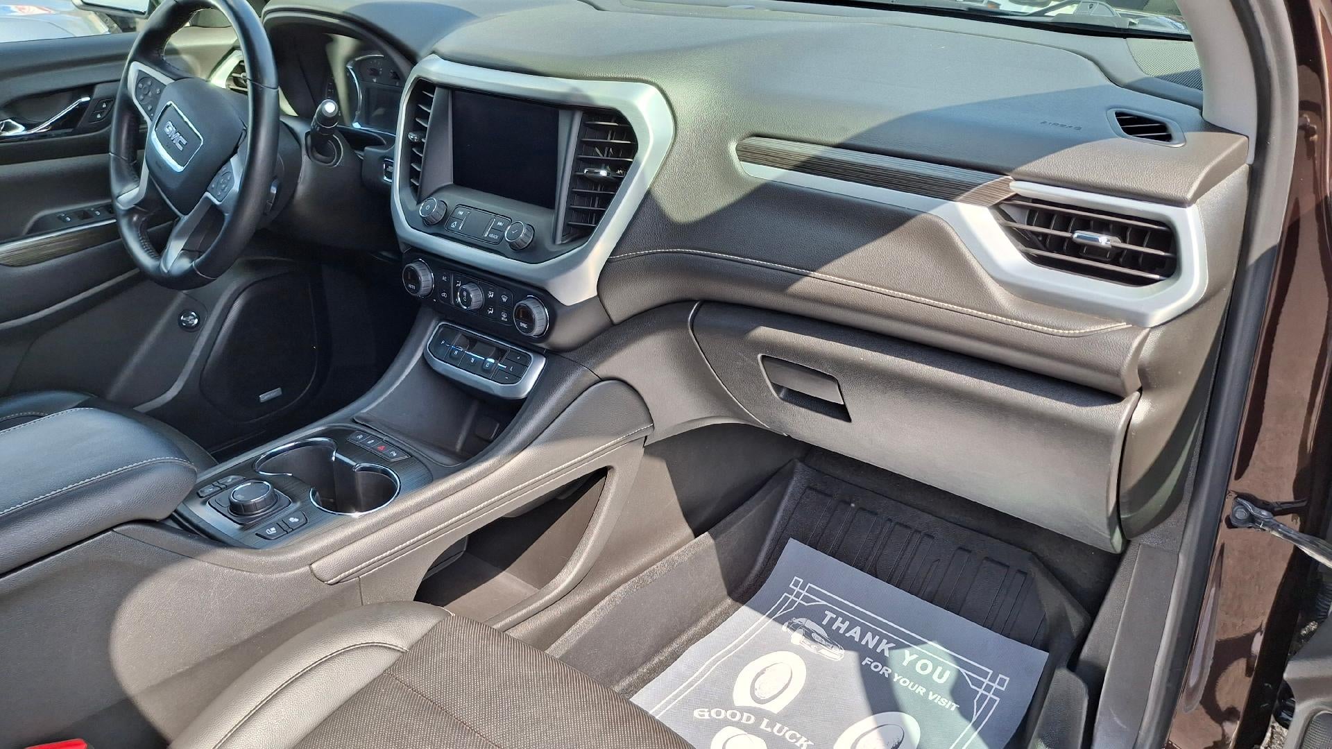 2021 GMC Acadia SLT
