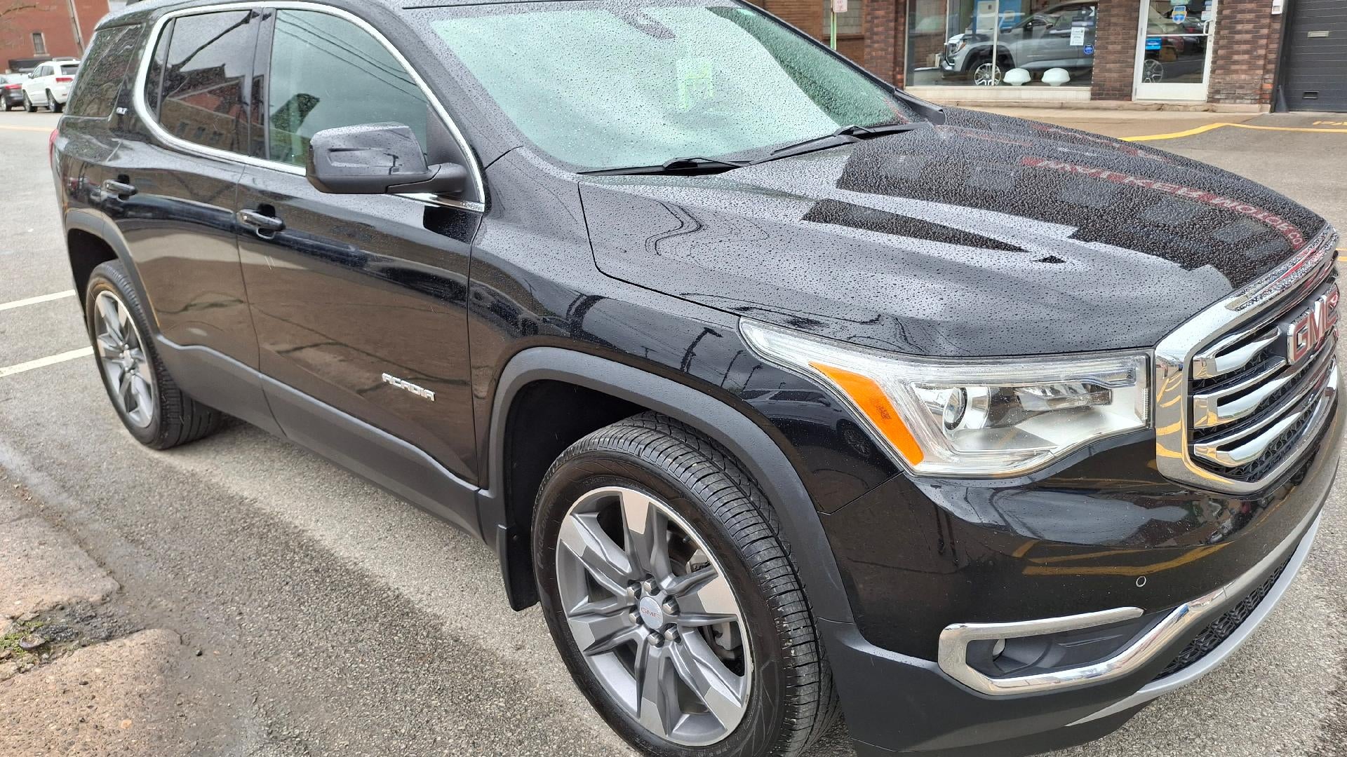 2017 GMC Acadia SLT