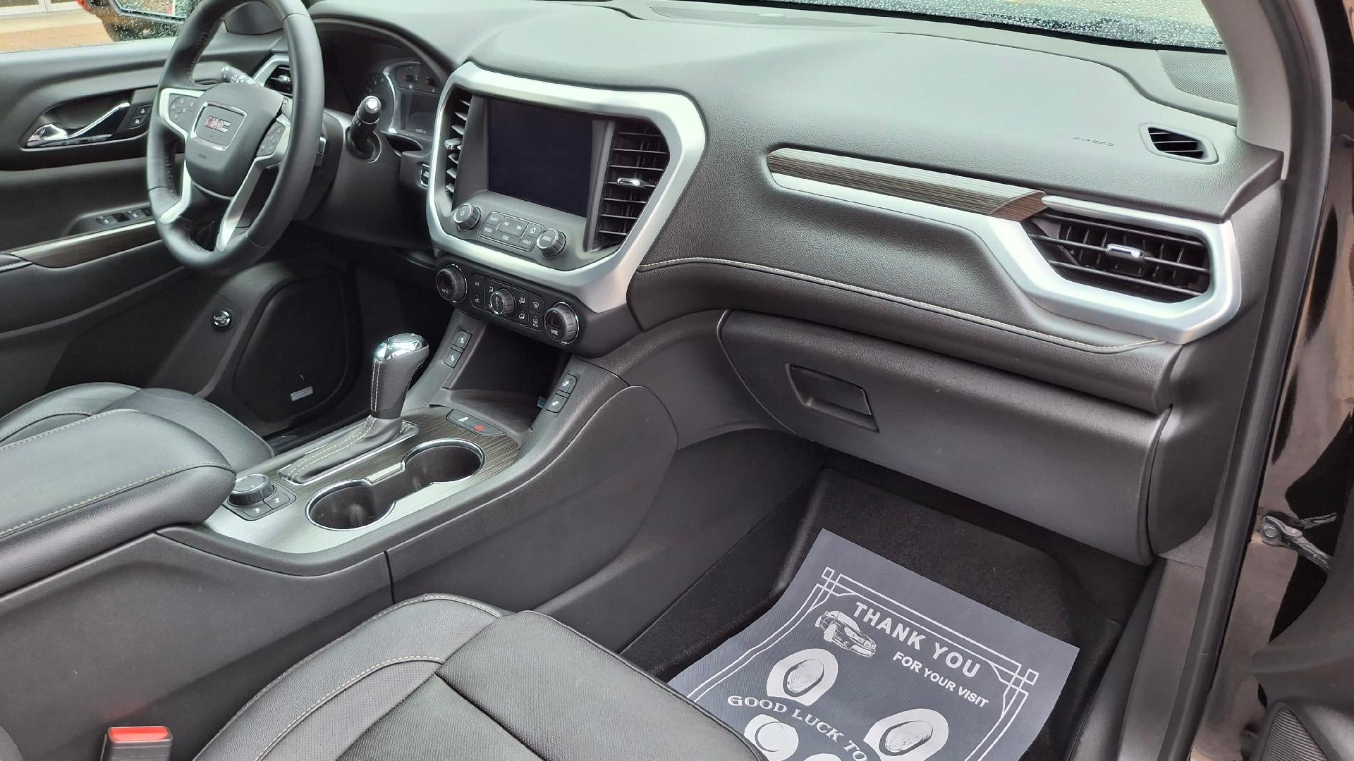 2017 GMC Acadia SLT