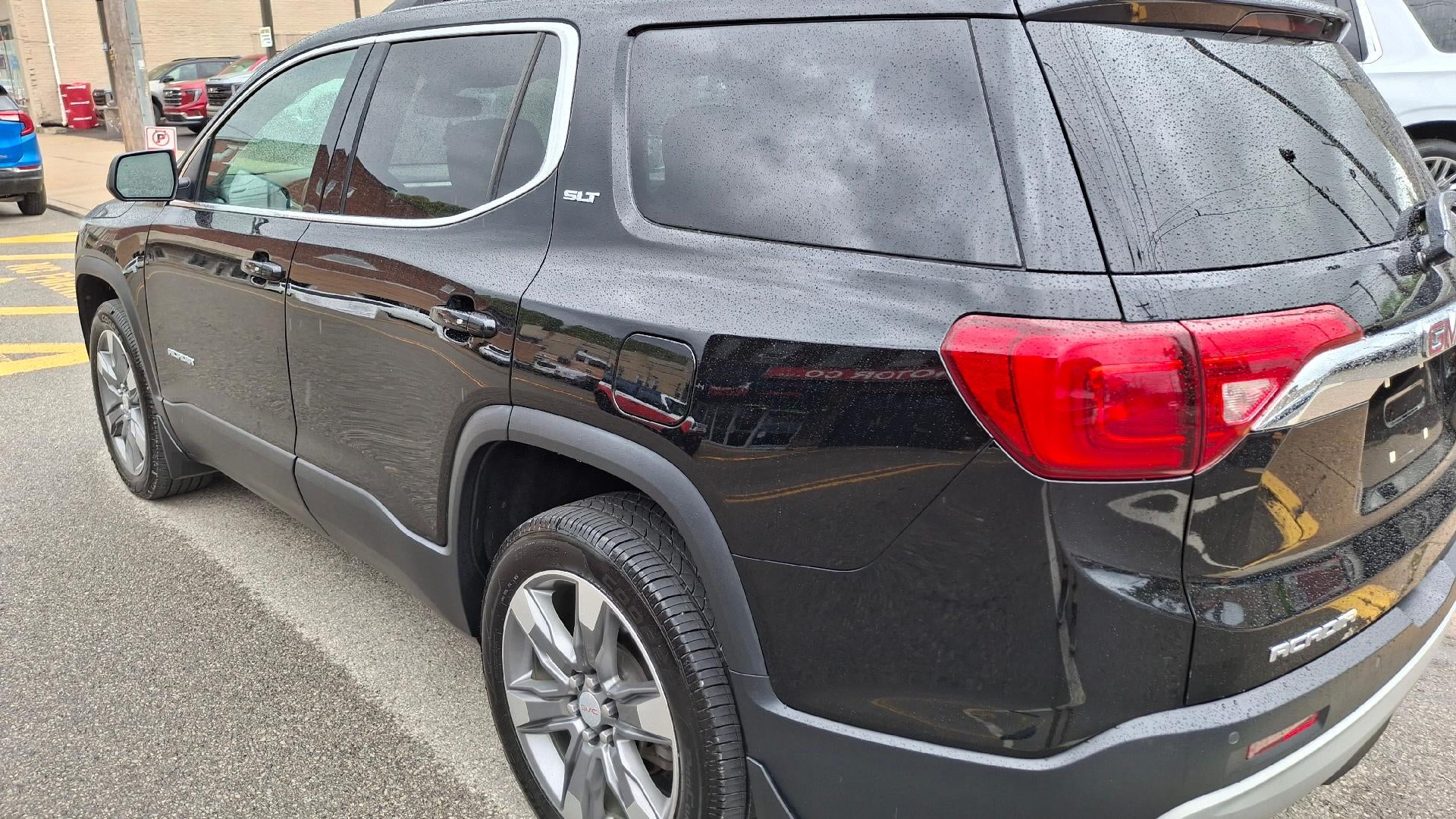 2017 GMC Acadia SLT