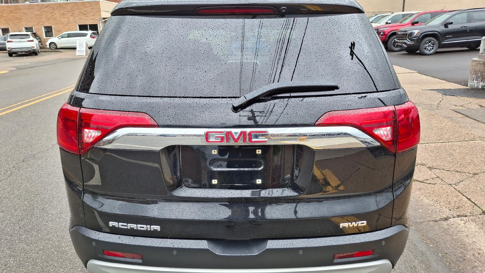 2017 GMC Acadia SLT
