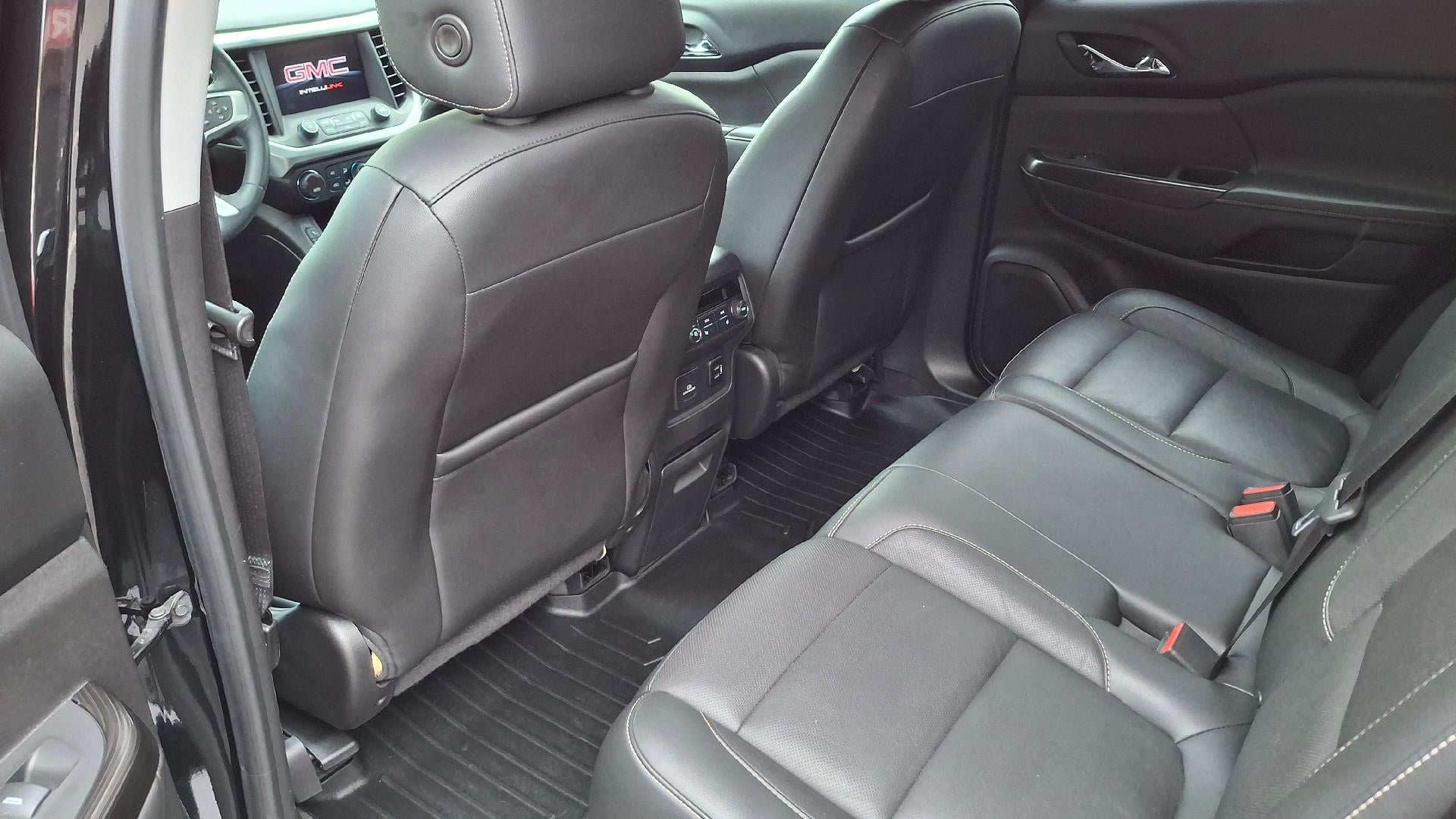 2017 GMC Acadia SLT