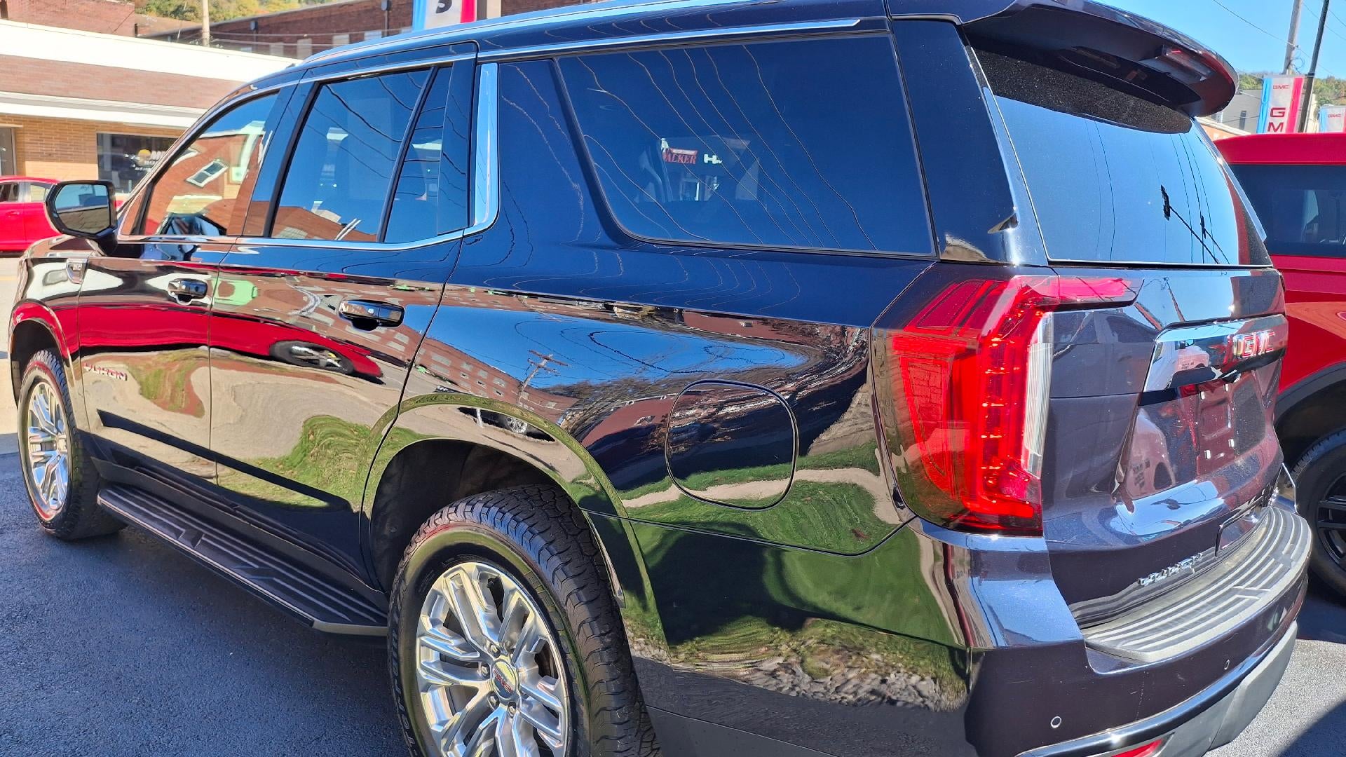 2022 GMC Yukon SLE