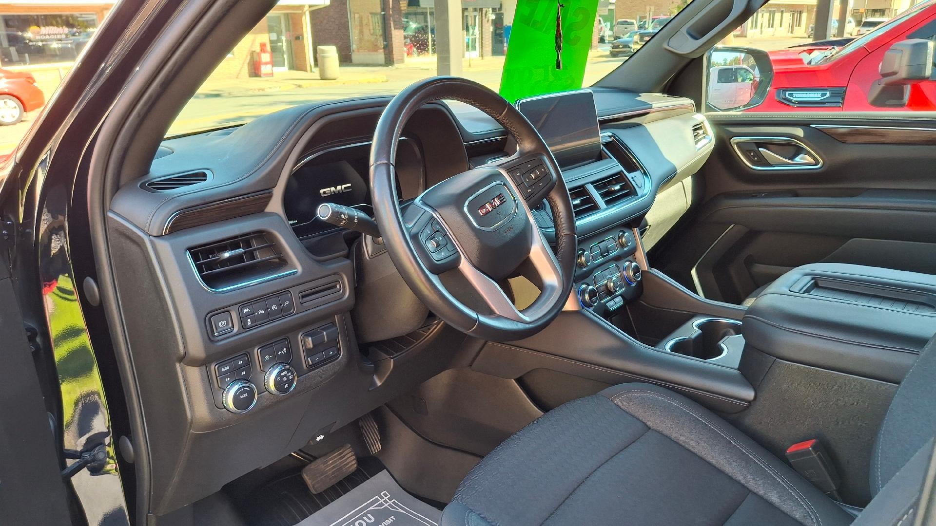 2022 GMC Yukon SLE
