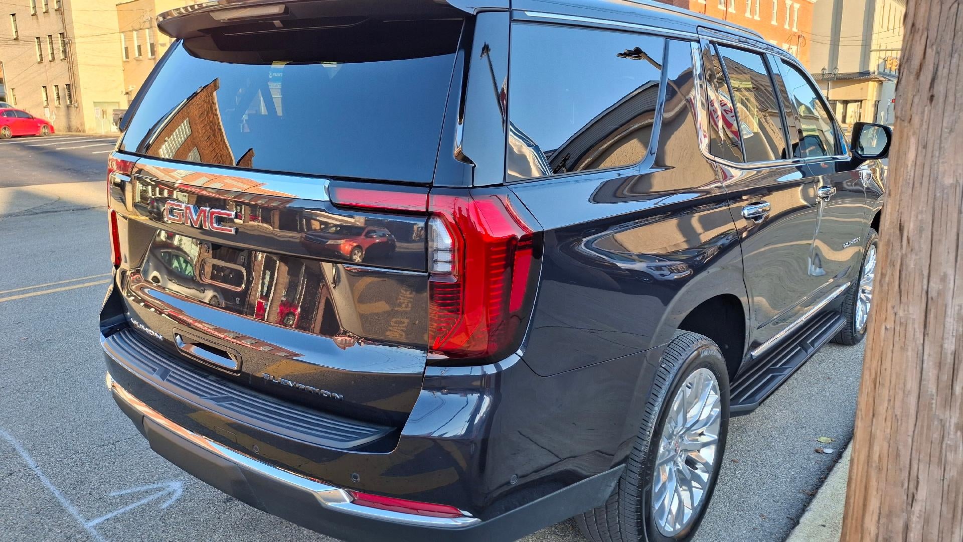 2026 GMC Yukon Elevation