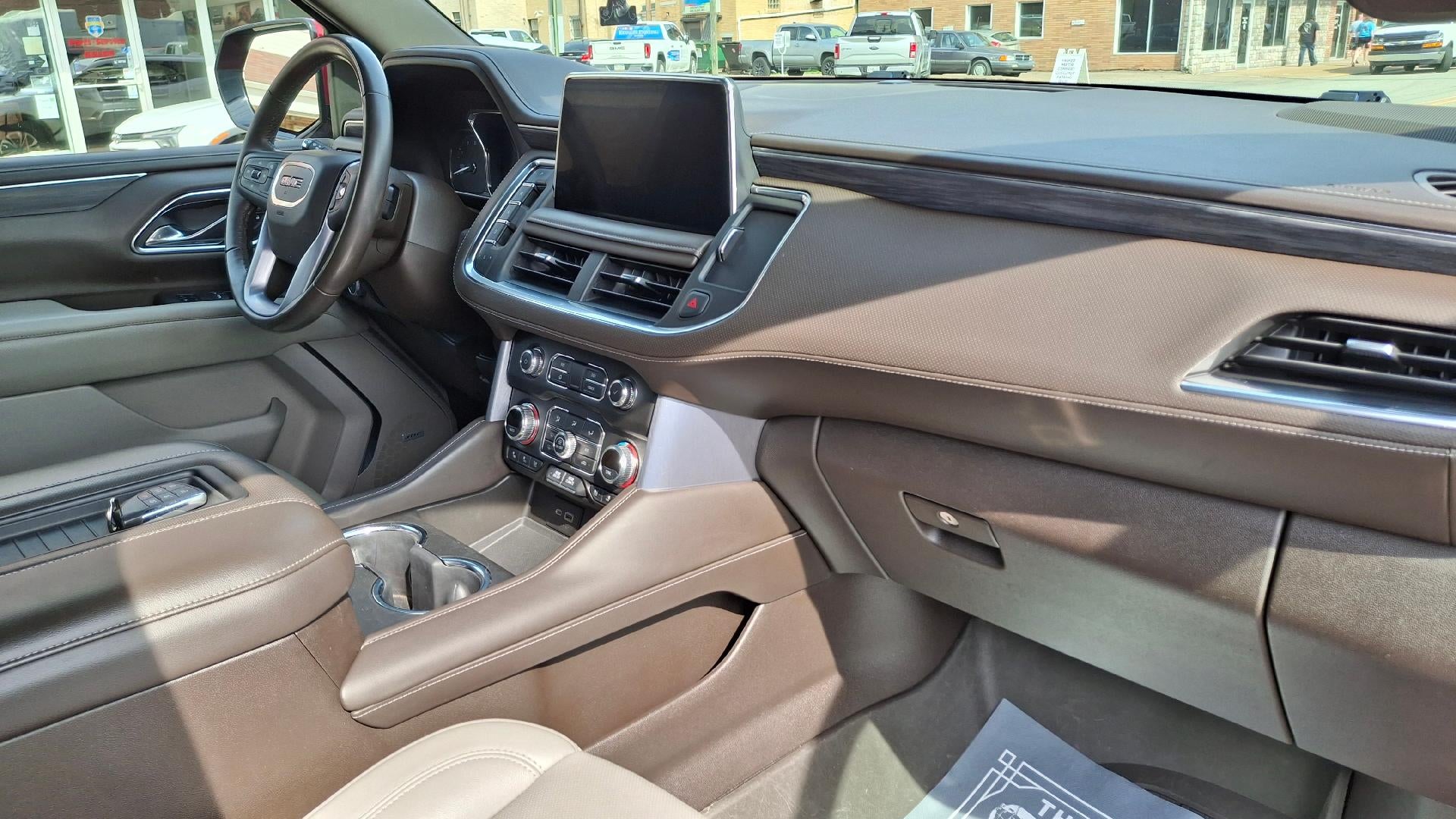 2021 GMC Yukon XL SLT