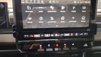 2026 GMC HUMMER EV SUV 2X