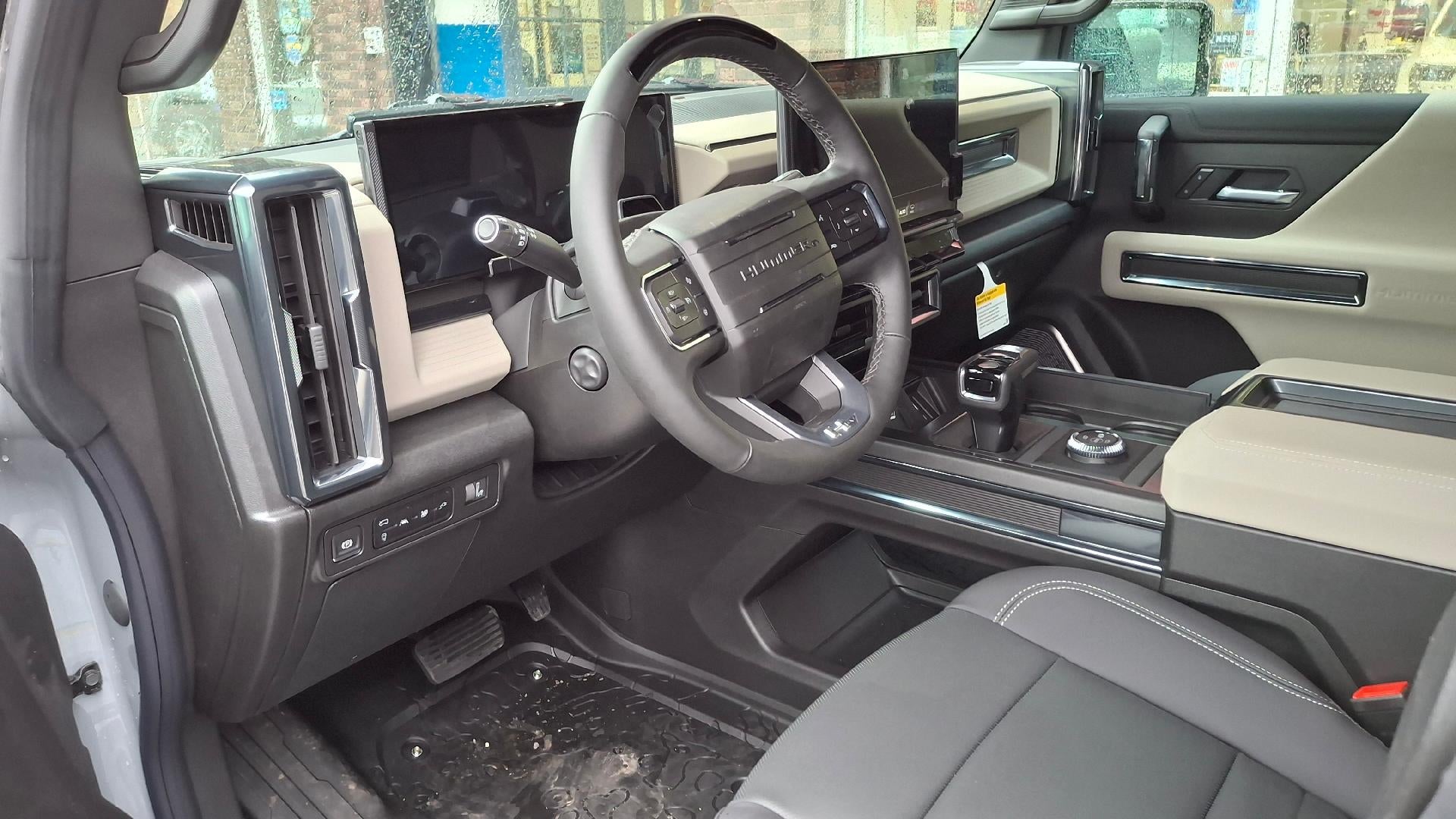 2026 GMC HUMMER EV SUV 2X