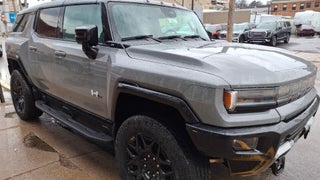 2026 GMC HUMMER EV SUV 2X