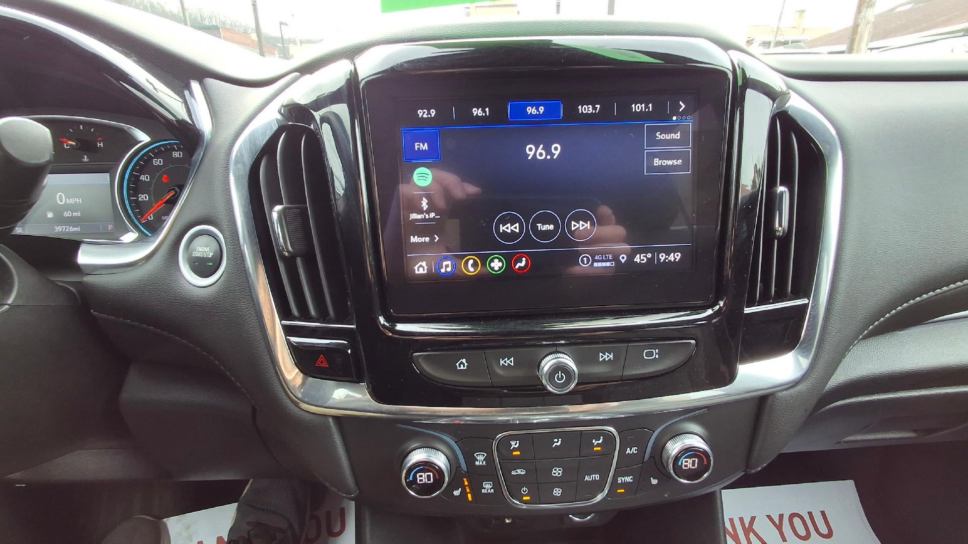 2023 Chevrolet Traverse LT Cloth