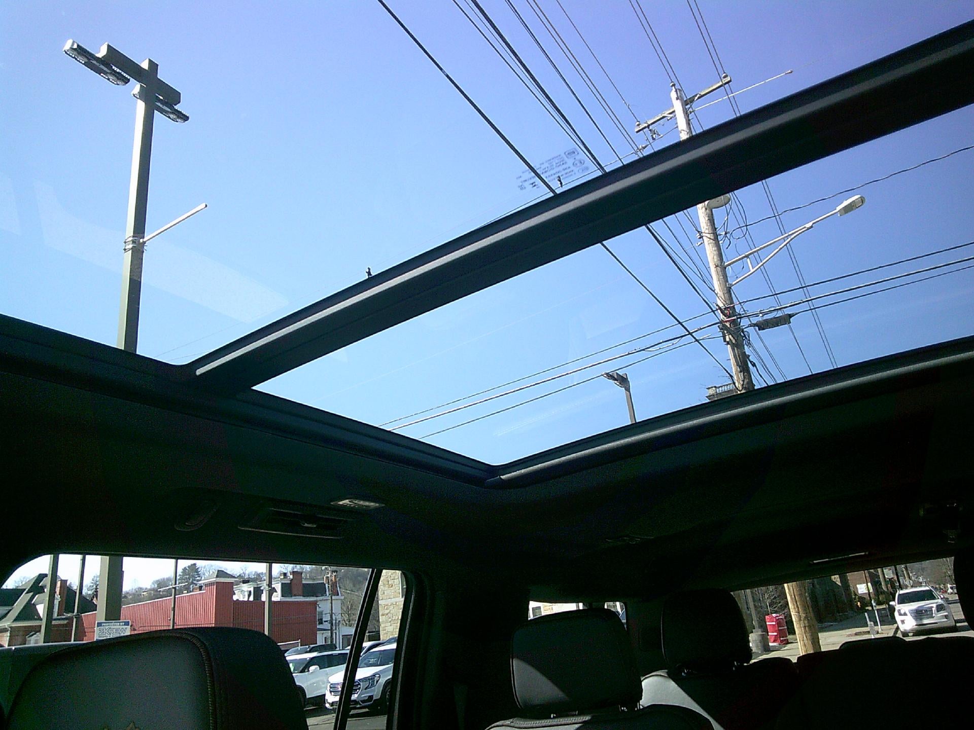 2023 Chevrolet Suburban High Country