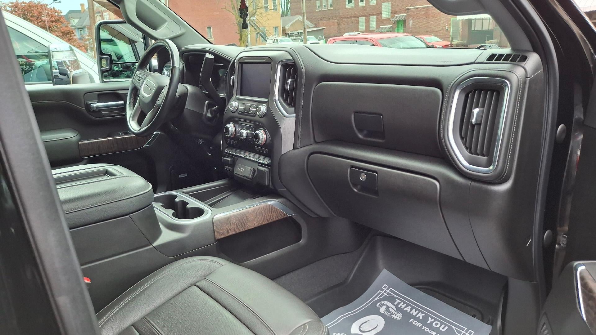 2022 GMC Sierra 3500 HD Denali