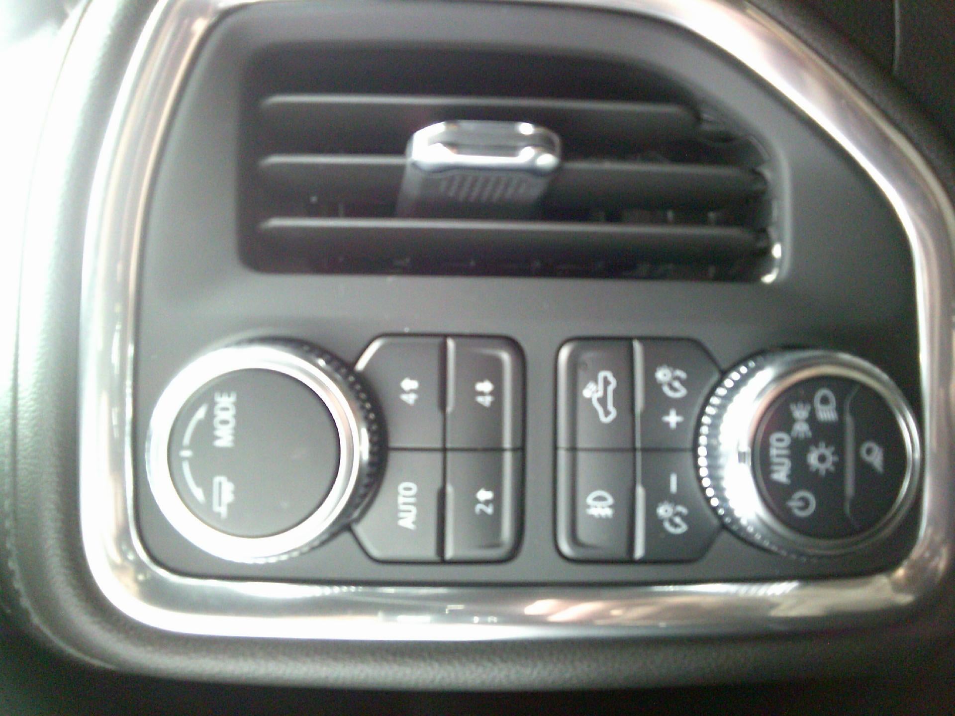 2022 GMC Sierra 3500 HD Denali