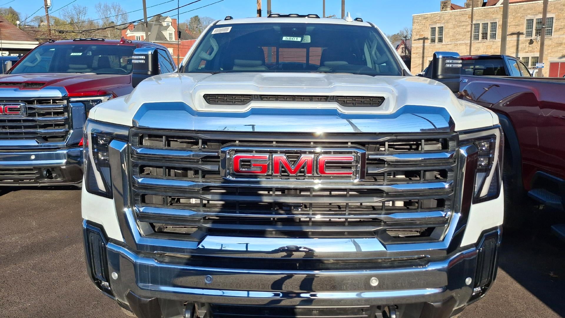 2026 GMC Sierra 2500 HD SLT