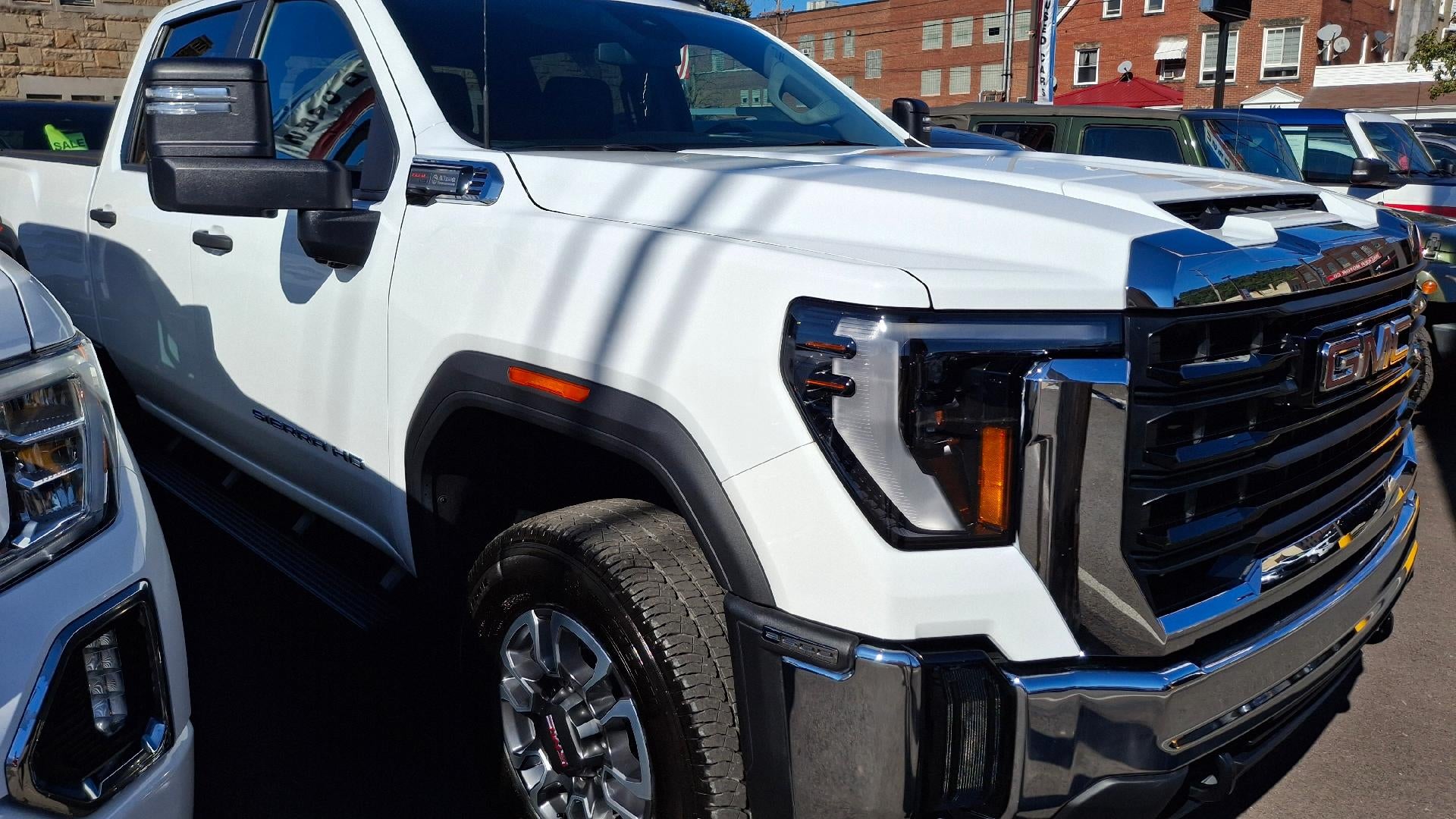 2025 GMC Sierra 3500 HD Pro