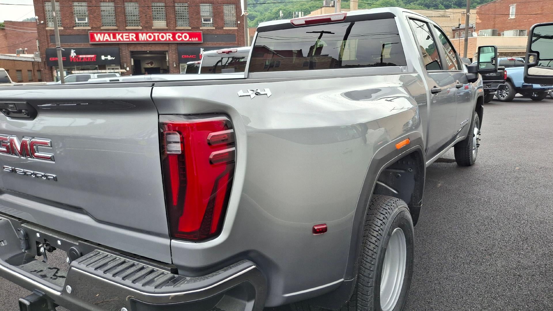 2026 GMC Sierra 3500 HD Pro DRW