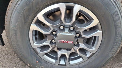 2026 GMC Sierra 3500 HD SLE