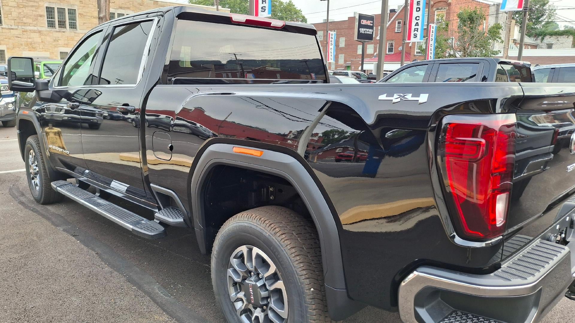 2026 GMC Sierra 3500 HD SLE