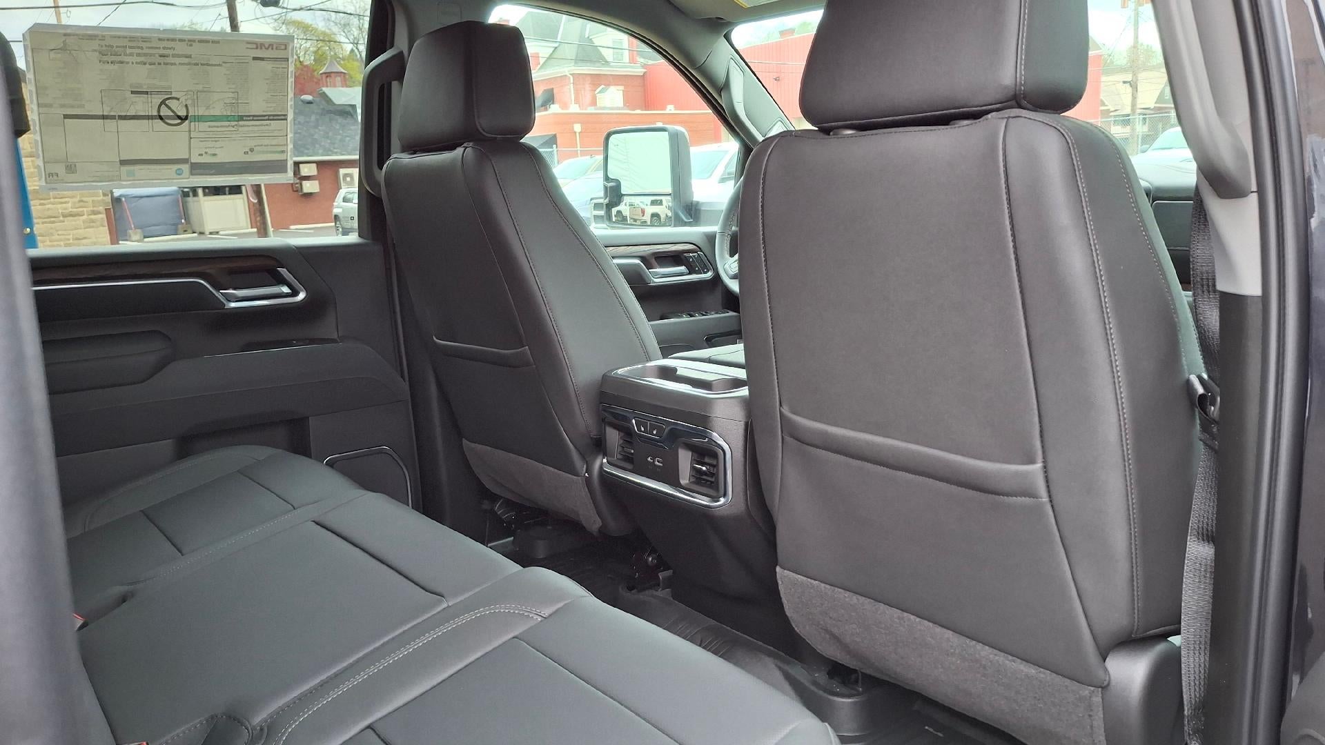 2026 GMC Sierra 3500 HD SLT