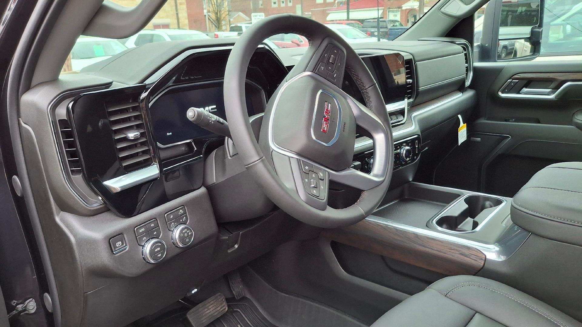 2026 GMC Sierra 3500 HD SLT