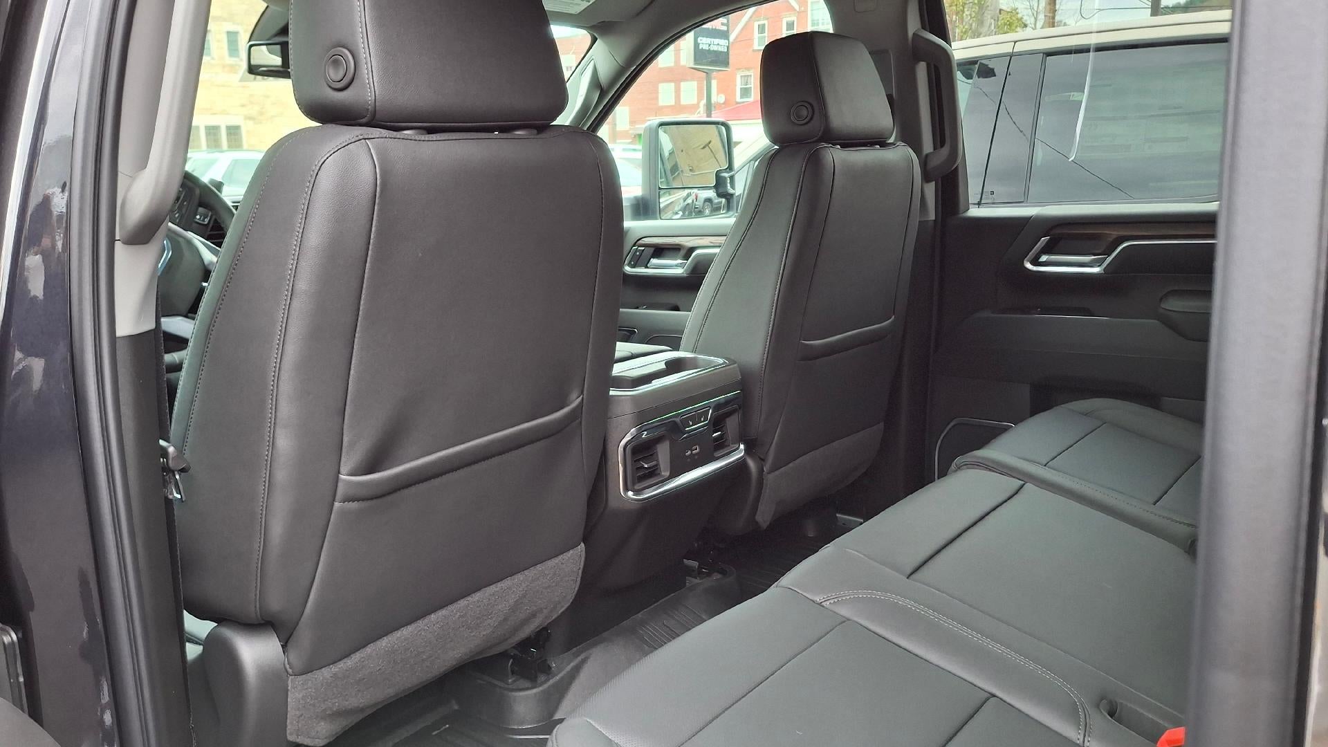 2026 GMC Sierra 3500 HD SLT